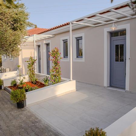 Dionisos Suites Ληξούρι Εξωτερικό φωτογραφία
