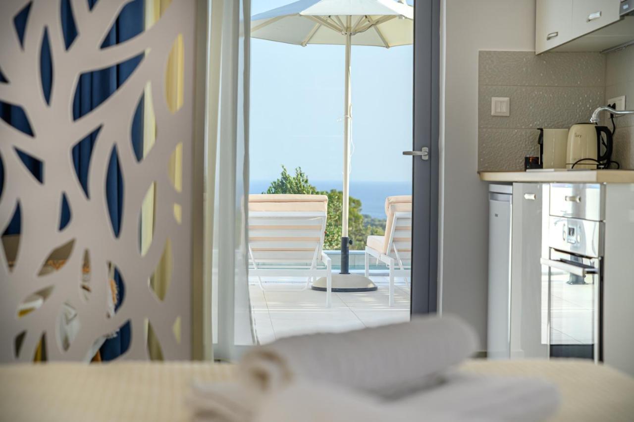 Dionisos Suites Ληξούρι Εξωτερικό φωτογραφία